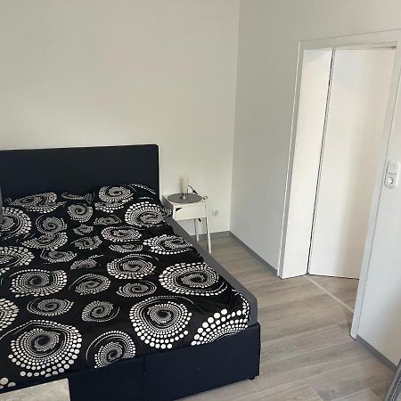 הולצמינדן Ferienwohnung Am Park מראה חיצוני תמונה
