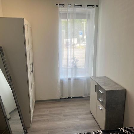 הולצמינדן Ferienwohnung Am Park מראה חיצוני תמונה