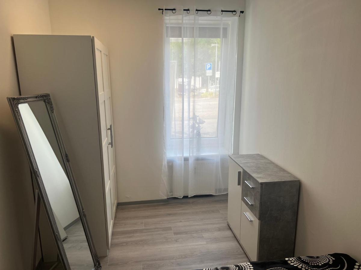 הולצמינדן Ferienwohnung Am Park מראה חיצוני תמונה